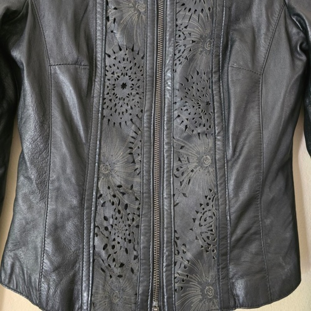 Antica Pelleria Italy Black Leather Laser Cut Eyelet Jacket‎ Women Size 42 Small - Picture 4 of 11